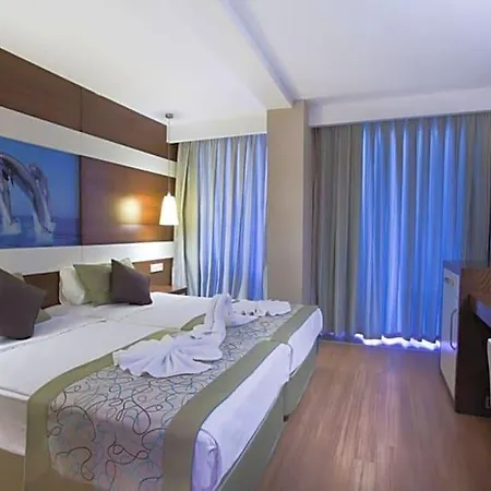 Adella 4*